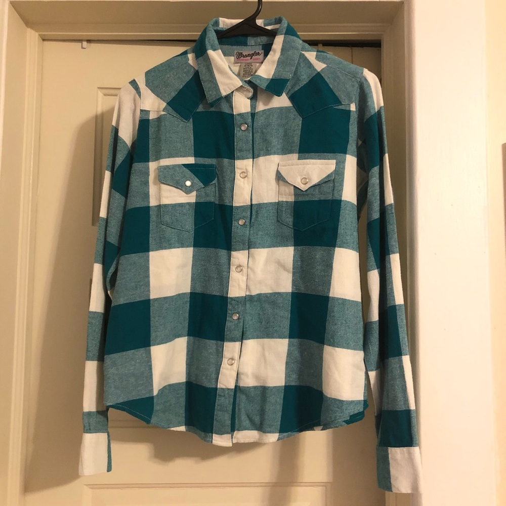 Wrangler Women’s White/Teal Plaid Button Up Shirt